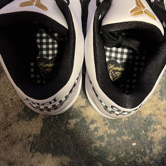 KOBE 4 Protro Mambacita size 9W - Picture 6 of 10